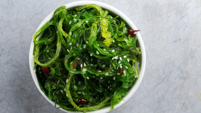 Health benefits of seaweed salad